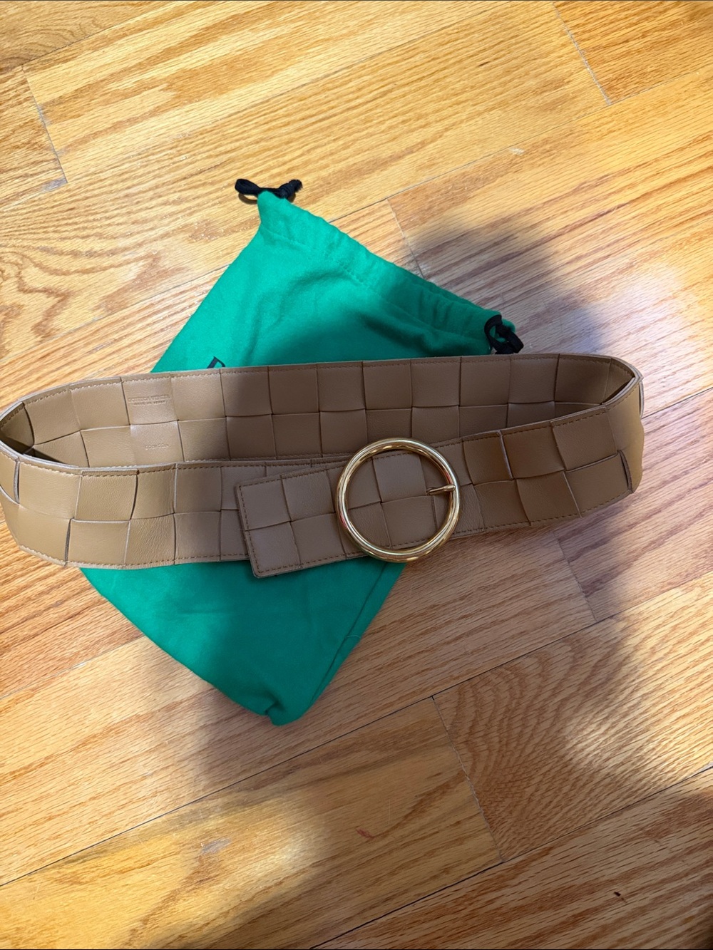 Bottega Veneta Intrecciato Wide Leather Waist Belt in Camel with Gold Ring
